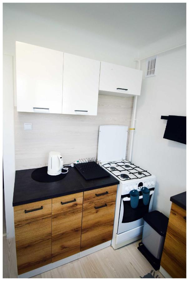 Color24 Centrum Nisko Apartment Екстериор снимка