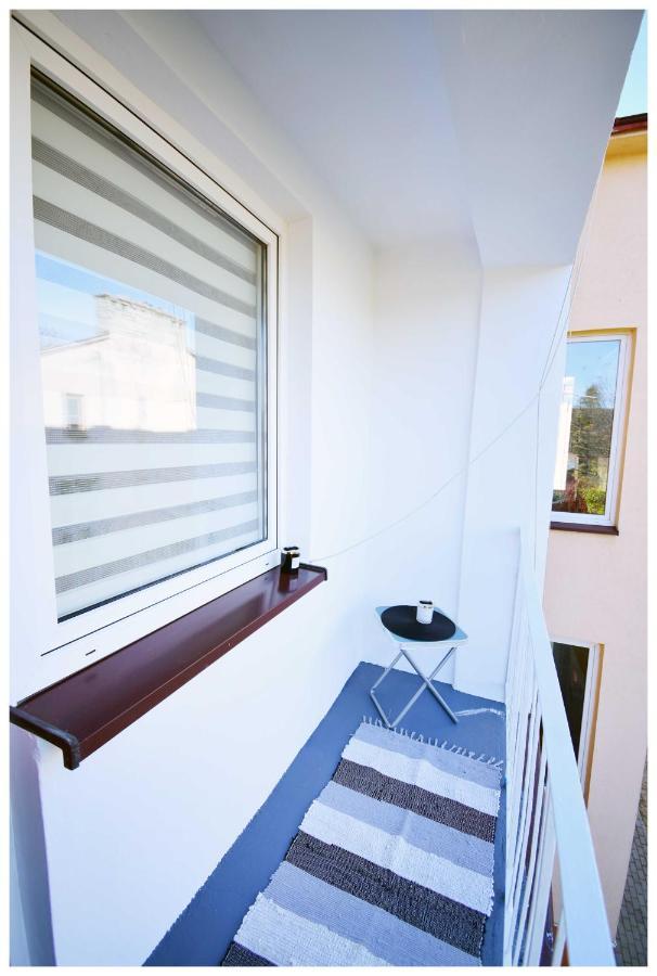 Color24 Centrum Nisko Apartment Екстериор снимка